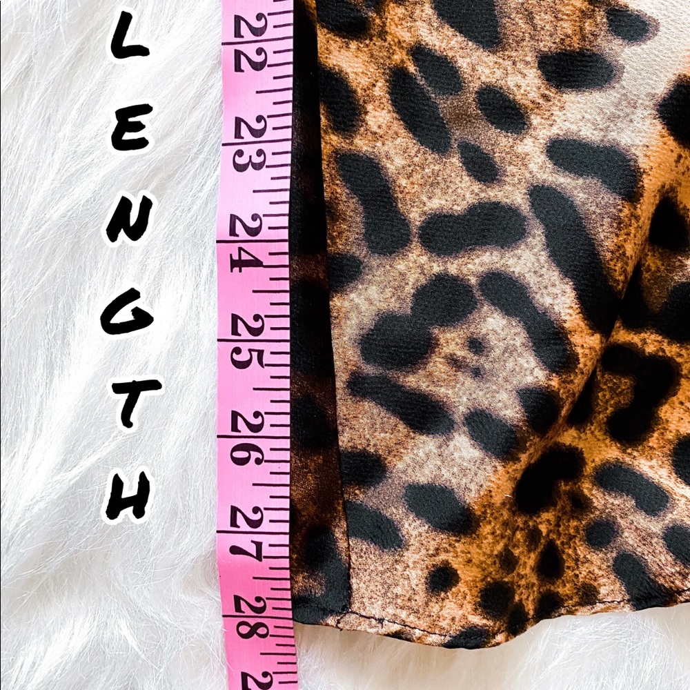 Silk leopard print skirt - Picture 2 of 4